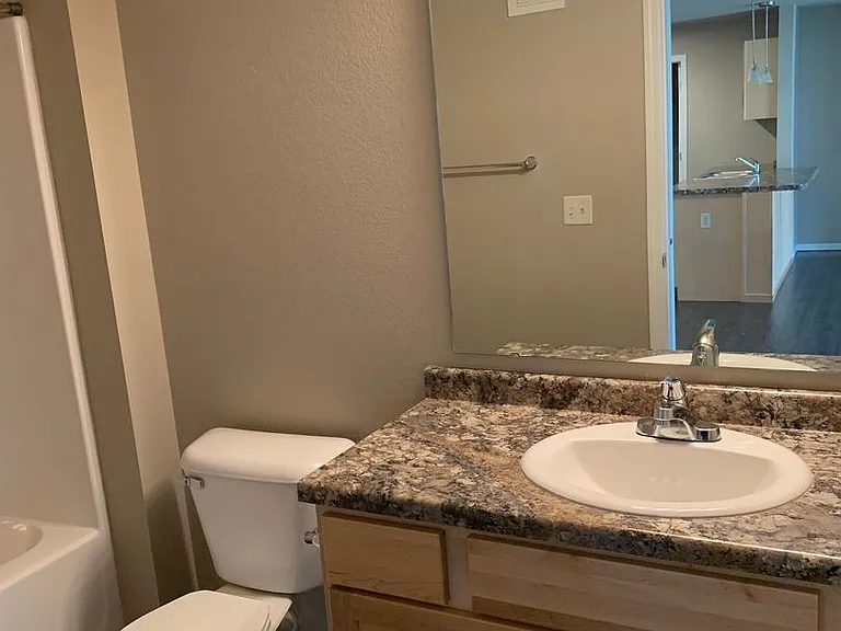 Aspen Trail Apartments — Photo 121