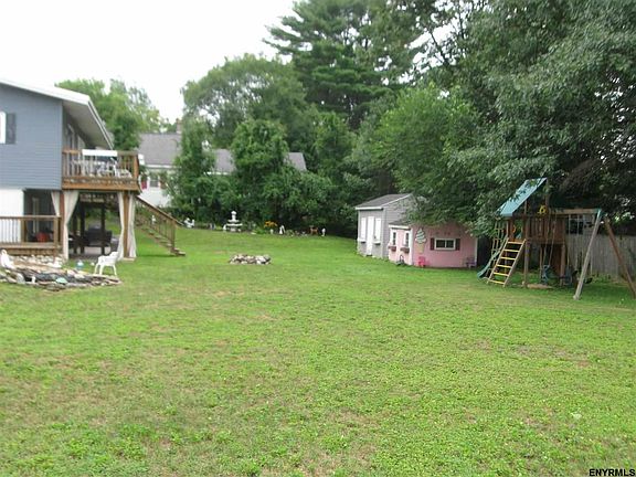 3rd image of 30 Haviland Ave