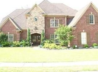 10471 Mabry Mill Rd, Cordova, TN 38016