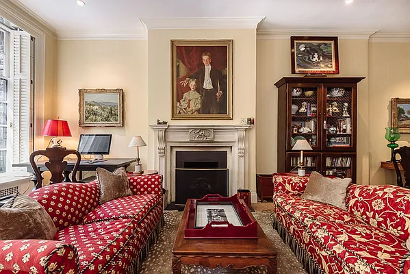 Sold by Corcoran | media 2