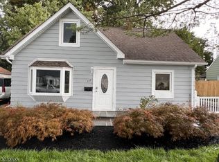 217 Penn Ave, Edison, NJ 08817