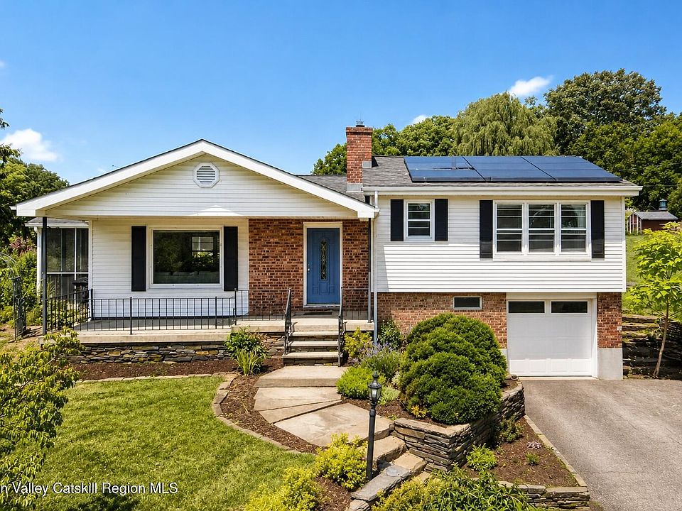 1st image of 114 Latham Circle