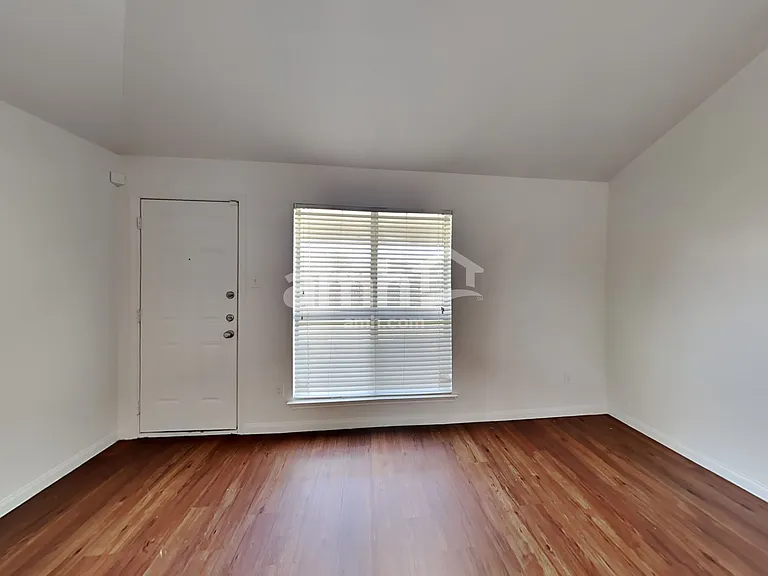 2322 Steep Pine Trl — Photo 6