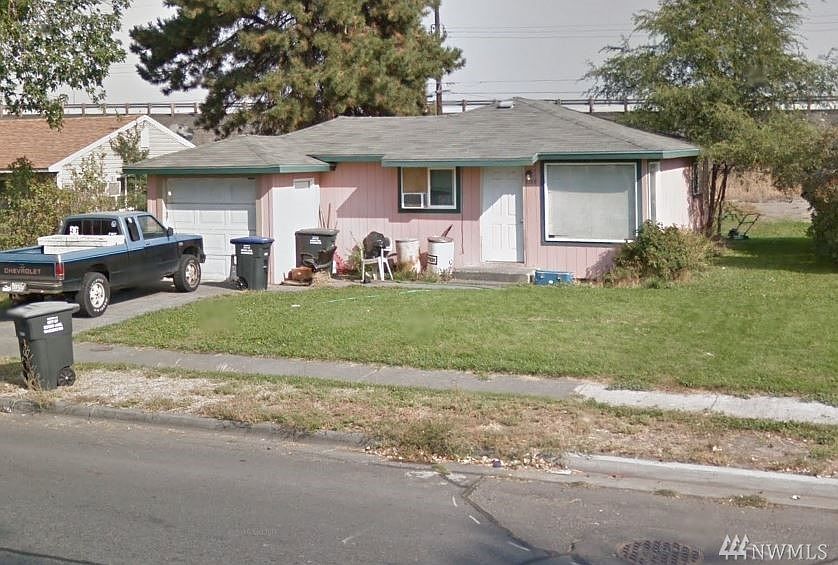 1st image of 1148 W Market St