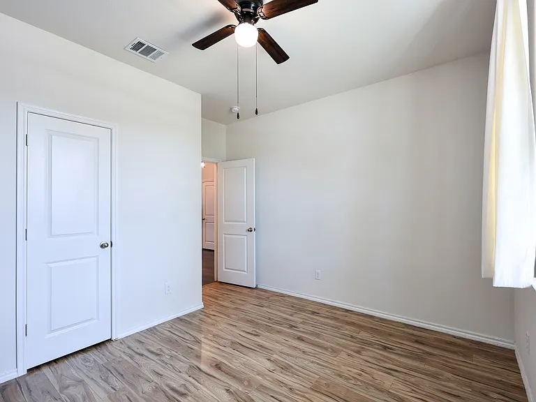 11340 Pecan Creek Dr — Photo 28