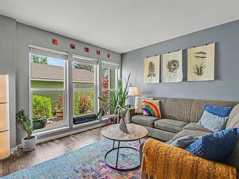 1901 Langshire Dr #D — Photo 1