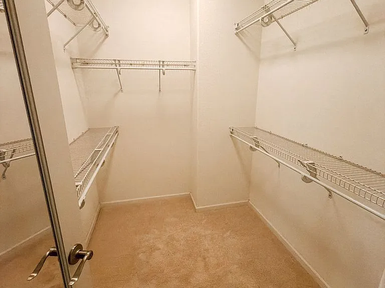 6238 Murdock Way — Photo 21