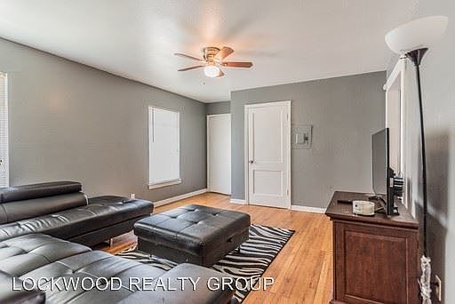 2nd image of 2347 Cincinnati Ave APT 03