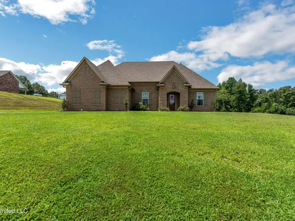 107 Byhalia Creek Farms Rd E, Byhalia, MS 38611