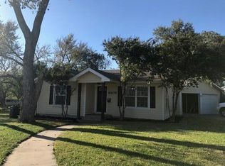 4408 Penrose Ave, Fort Worth, TX 76116
