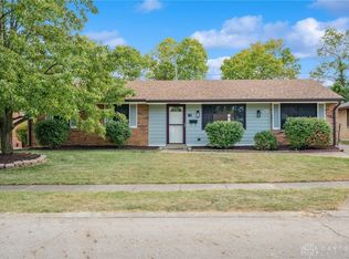 362 Cambridge Dr, Fairborn, OH 45324