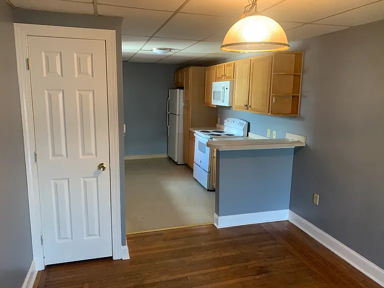336 E Lincoln Highway — Photo 32