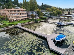 6225 Lake Washington Blvd NE APT 303, Kirkland, WA 98033