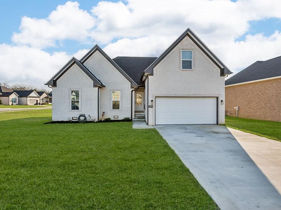 1st image of 3275 Black Walnut Ct