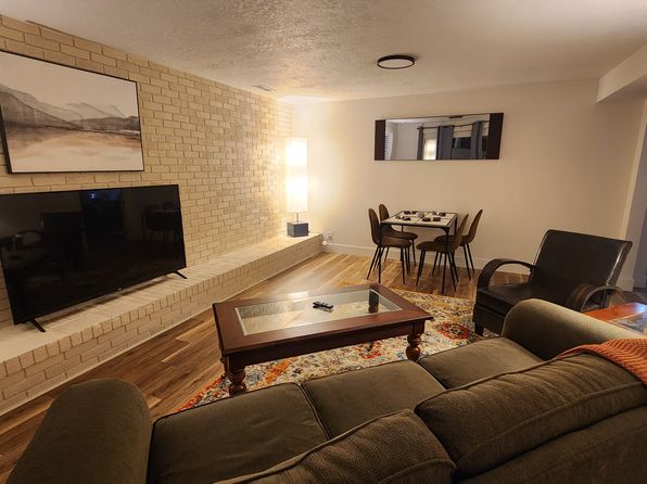 531 E Hearthstone Dr