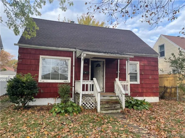 3014 Falls St, Niagara Falls, NY 14303