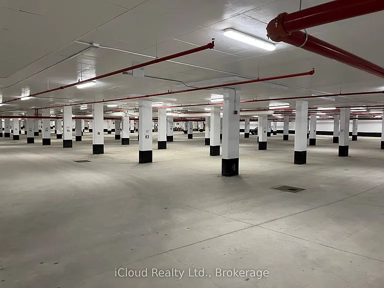 95 Dundas St W #325 — Photo 44