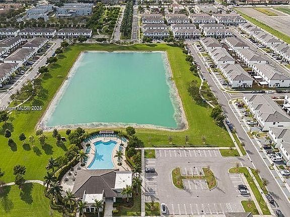 5th image of 23296 SW 110th Ct