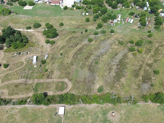 5th image of 601 Green Branch Rd