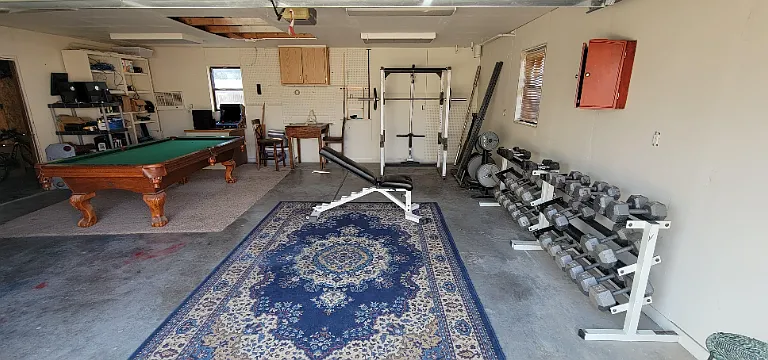 2424 Kara Ct — Photo 13