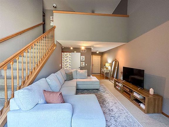 5th image of 2113 Norcor Ave APT 3
