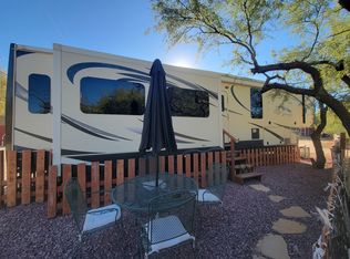 3600 N Camino Sinuoso #B, Tucson, AZ 85718