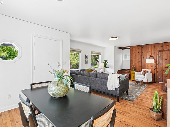 2nd image of 4934 SE 67th Ave