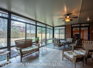 4883 E Lamonta St, Springfield, MO 65809