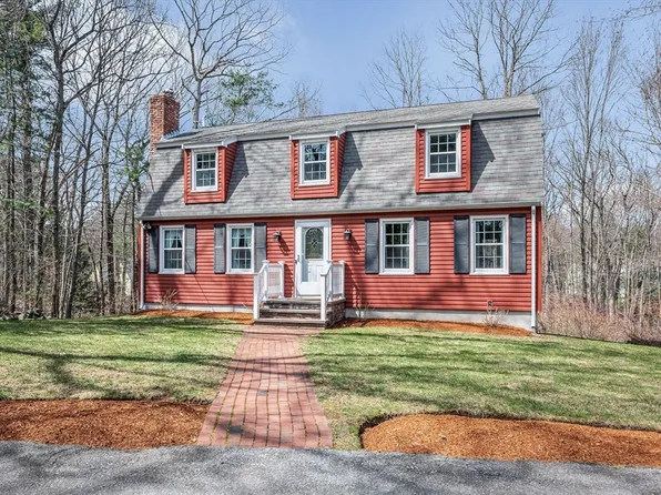 7 Mill Rd, Wilmington, MA 01887
