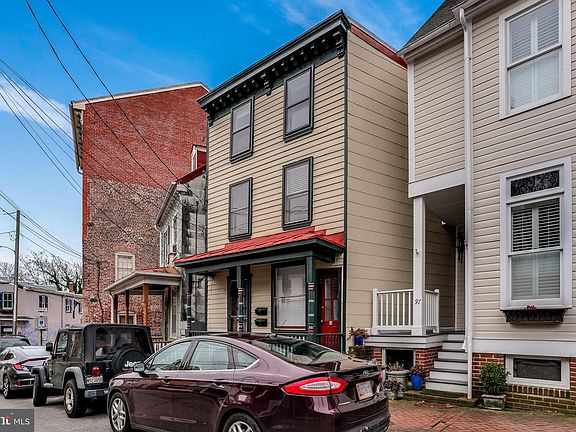 2nd image of 95 East St