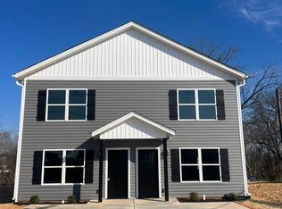 528 Hampden St, Holyoke, MA 01040