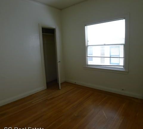 2nd image of 2125 Hearst Ave APT 04