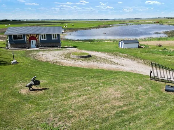 232054 SE Range Road 243a, Wheatland County, AB T1P 0N3