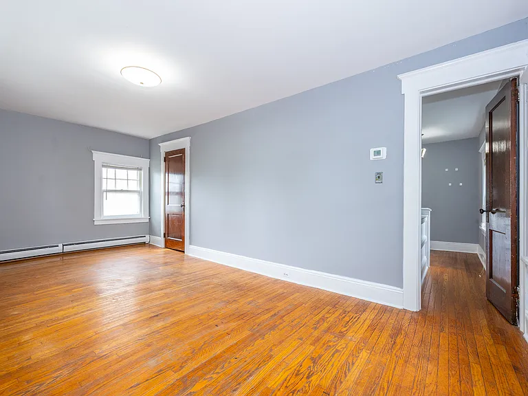 138 Harding Ave — Photo 16