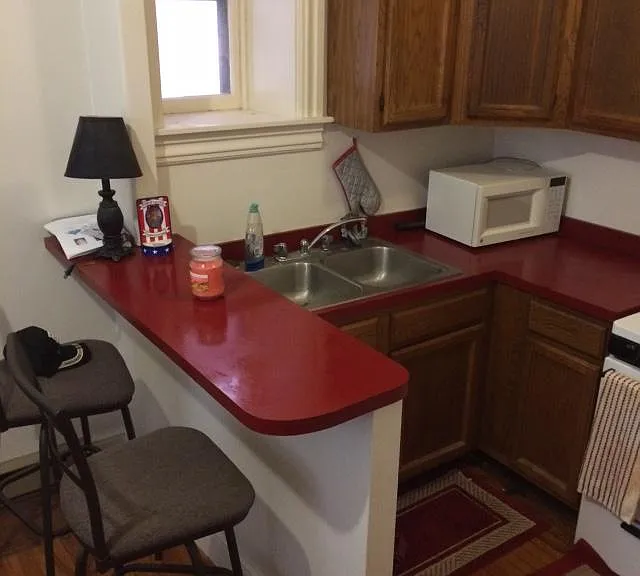 648 W Chestnut St #1 — Photo 2