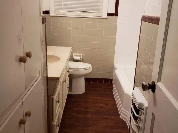 606 Bluebonnet Dr, Orange, TX 77630