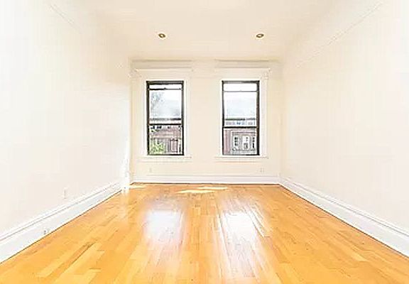 5th image of 1159 Dean St #2