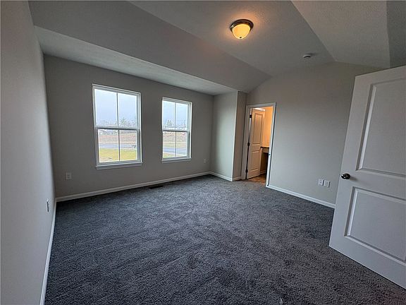 5th image of 604 Brightview Pl #33