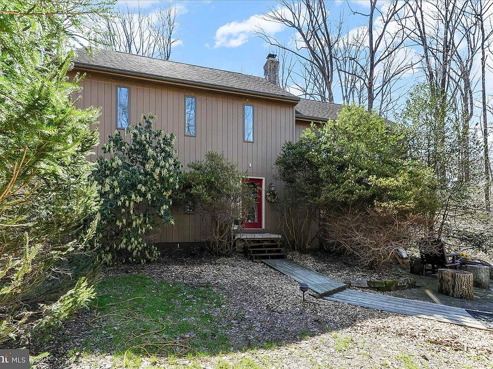 1st image of 1850 Brooks Rd