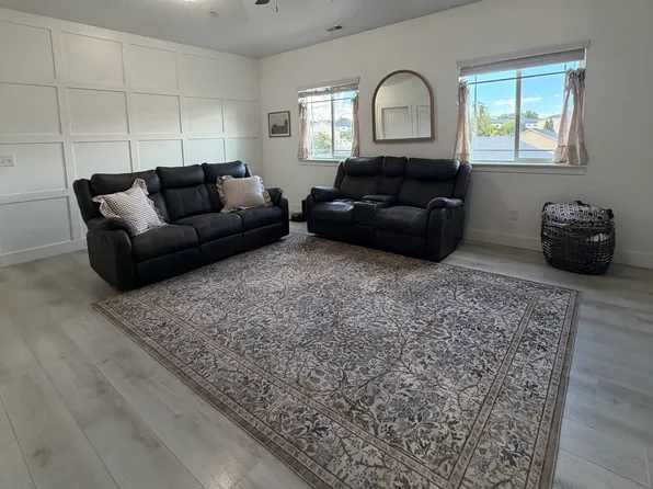1889 N Crest Rd, Saratoga Springs, UT 84045