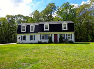 34 Woodland Dr, Salem, CT 06420