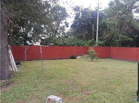 3rd image of 13025 NW 2nd Ave