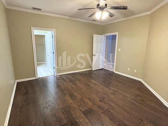 4th image of 1708 W Hill Ave