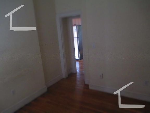 3rd image of 61 Thatcher St #102