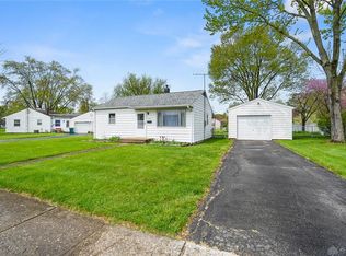 605 N Scott St, New Carlisle, OH