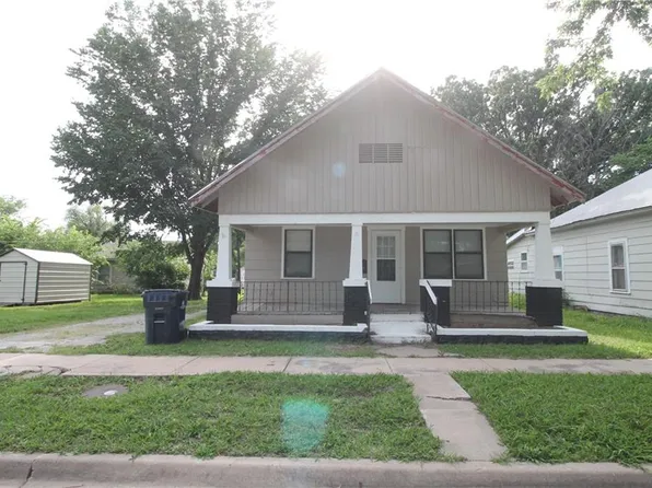 607 N 14th St, Independence, KS 67301
