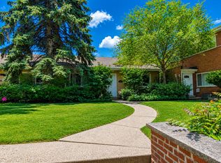 221 Dodge Ave #D, Evanston, IL 60202