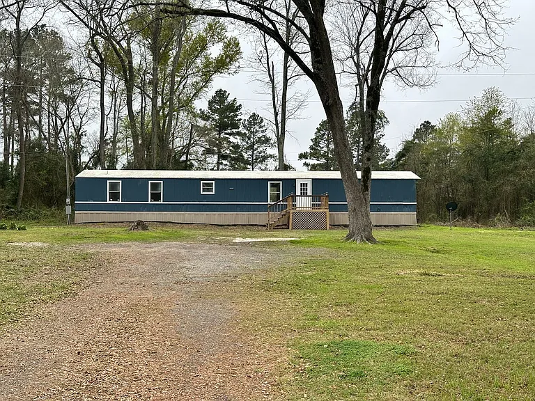 17756 FM 1252 — Photo 14