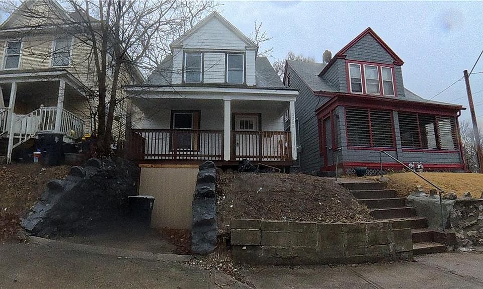 1st image of 2202 Agnes Ave