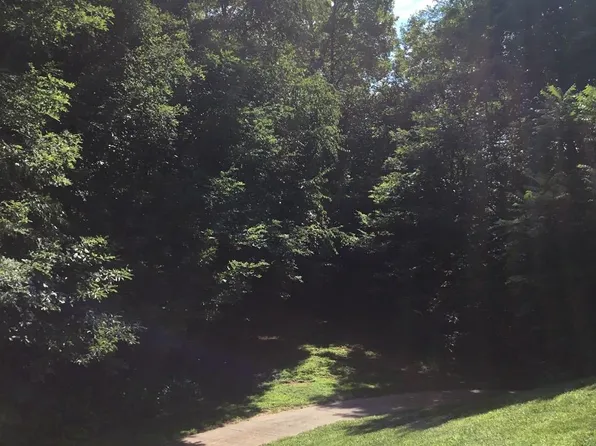 72 Silverado Trl, Whittier, NC 28789